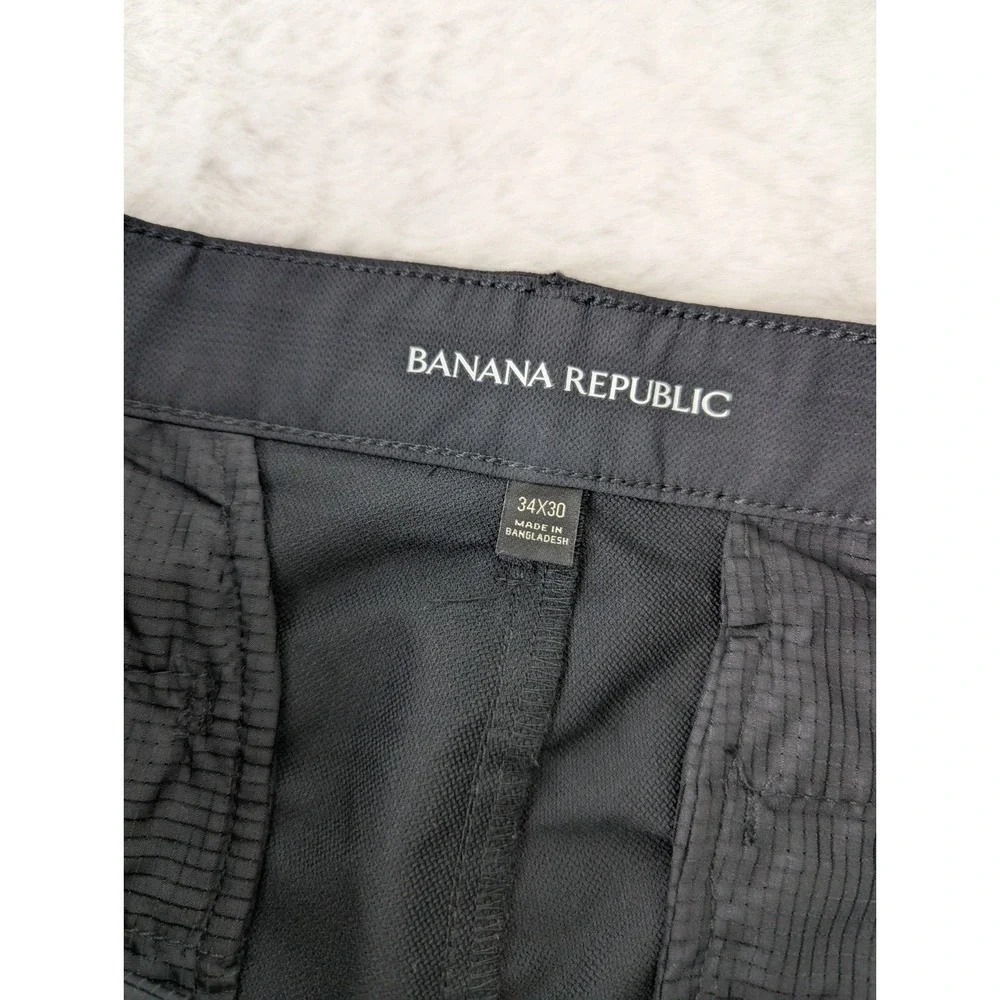 Banana Republic Men's Flat Front Slim Fit Pants Tech Zip Pockets - Black - 34x30